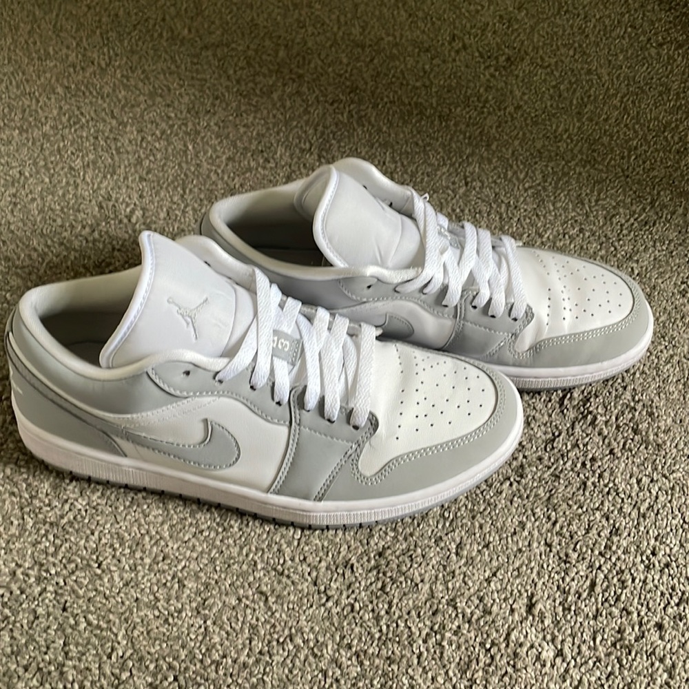 Womens air jordan 1 low